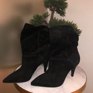 Michael Kors Suede Booties Sz. 6
